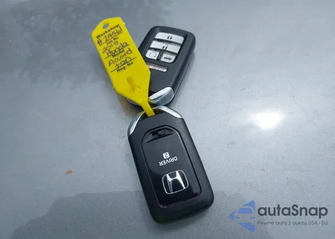 2018 Honda Accord Ex-L z USA, uszkodzony, nr VIN 1HGCV1F66JA093734